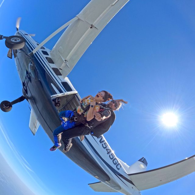 skydiving freefalling above long island