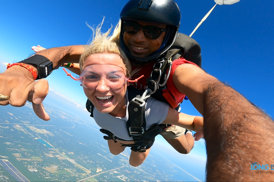 Skydiving for thrill seekers