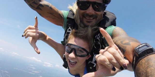 skydiving experience near Yonkers