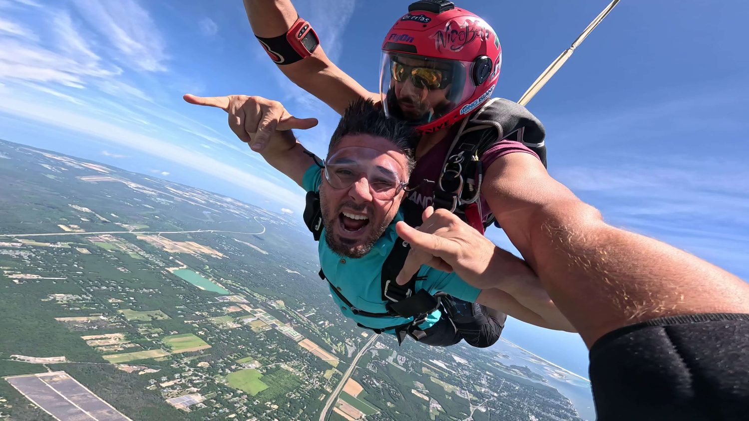 Benefits of Skydiving in Fall - Long Island Skydiving